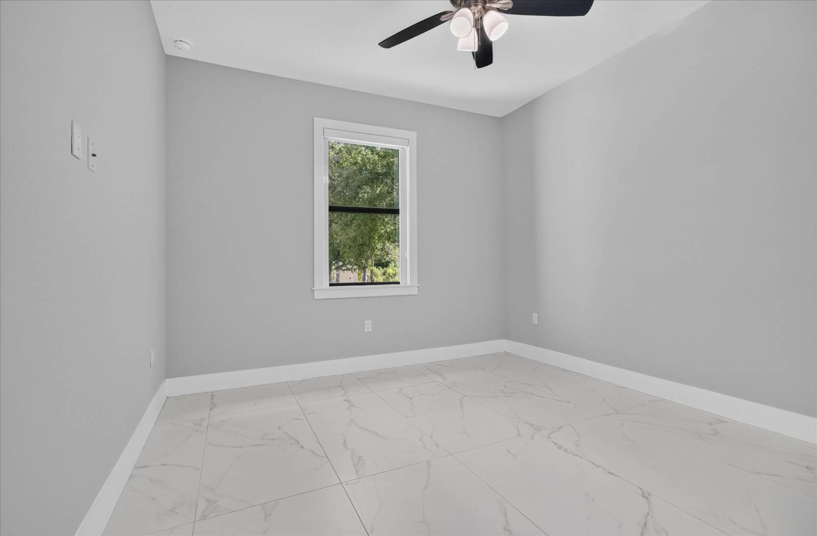 2843 14th SE Ave, Naples, FL 34117