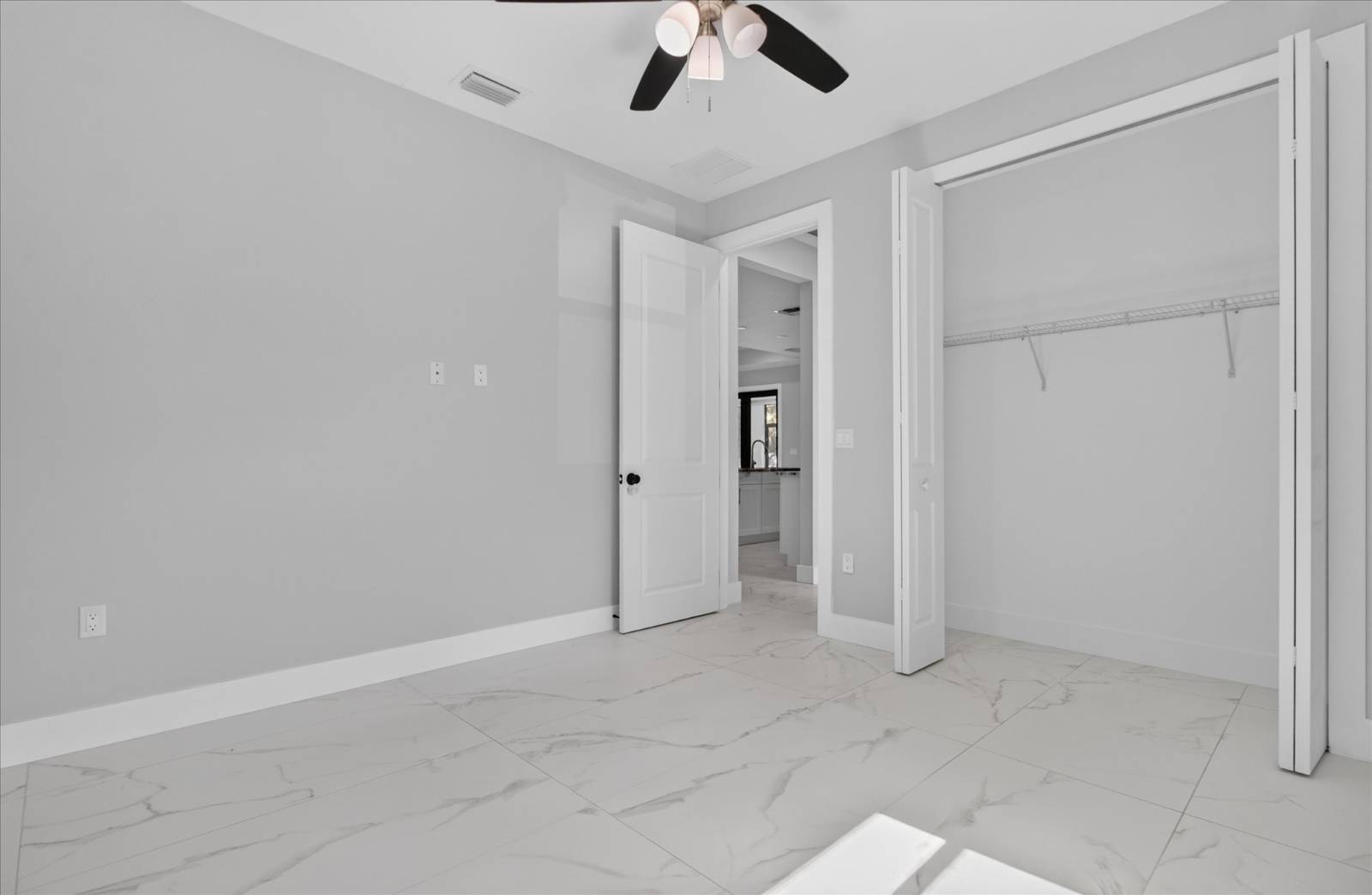 2843 14th SE Ave, Naples, FL 34117