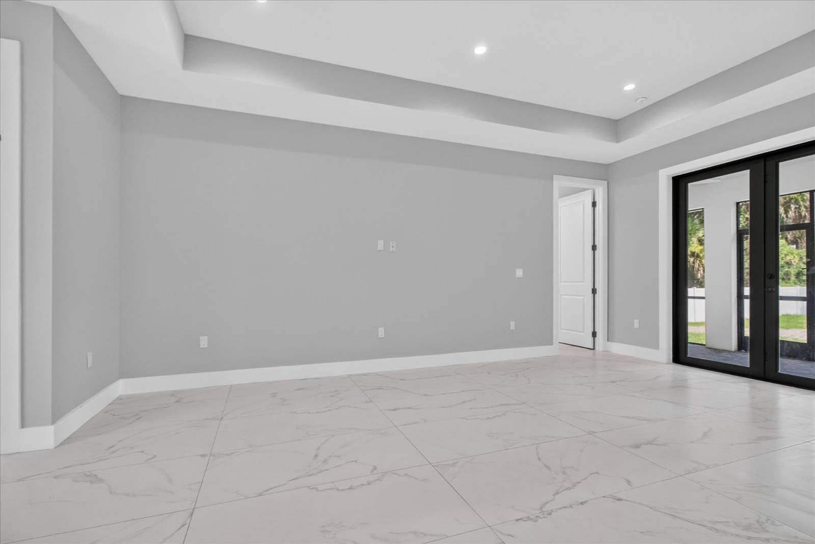 2843 14th SE Ave, Naples, FL 34117