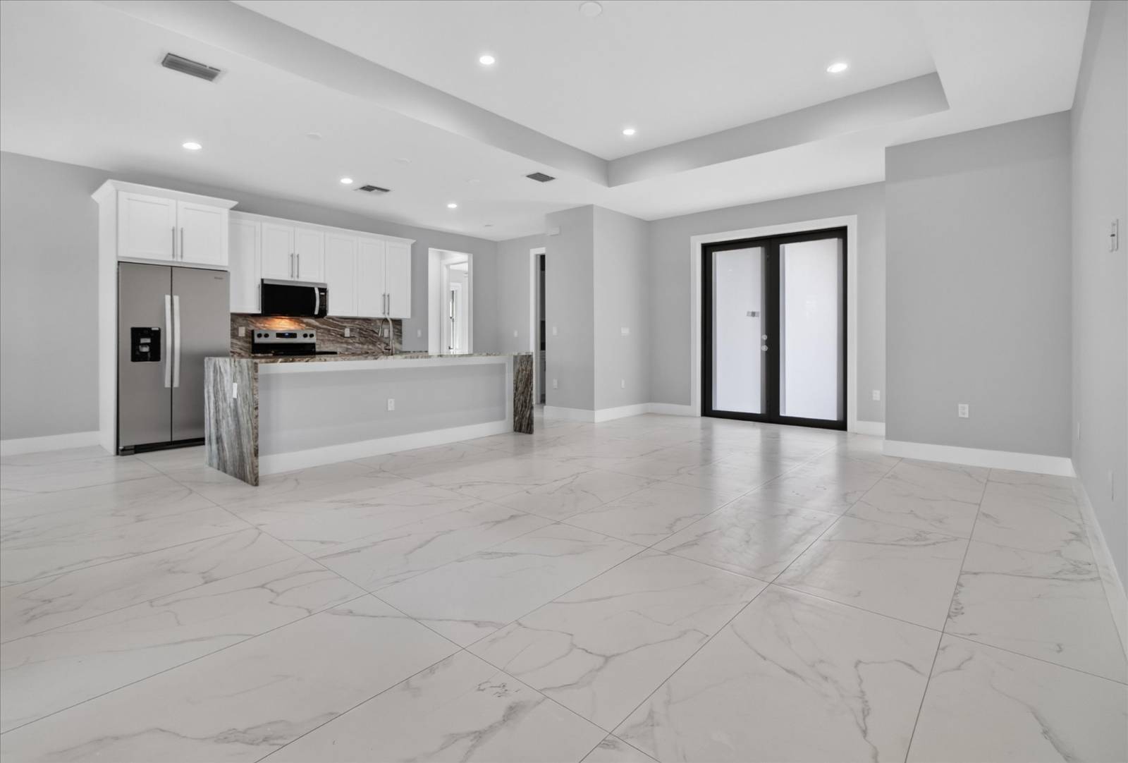 2843 14th SE Ave, Naples, FL 34117