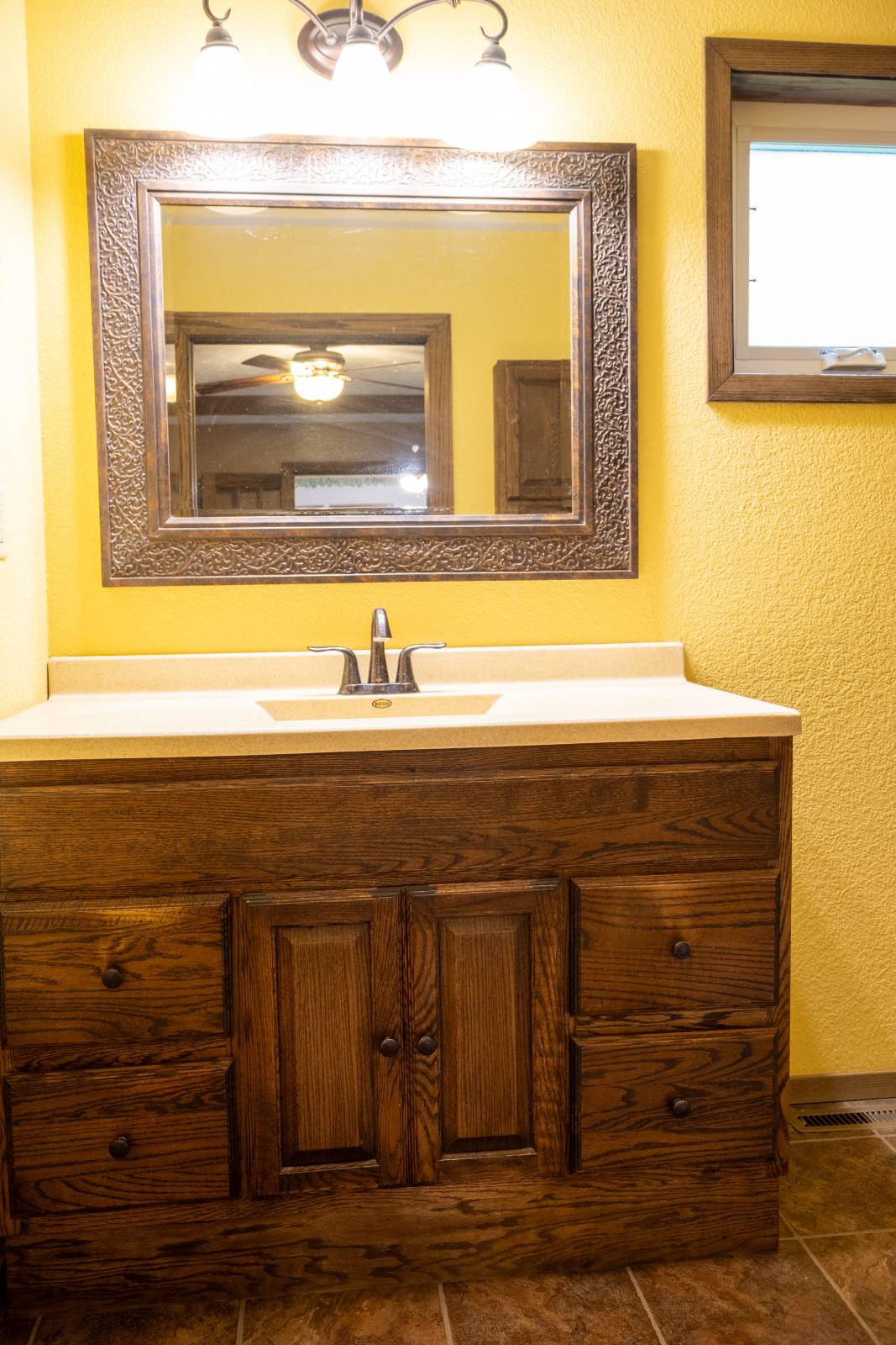 Photo 33 of 60 of home listing at 2730 Cheyenne Lane, Alliance, NE 69301