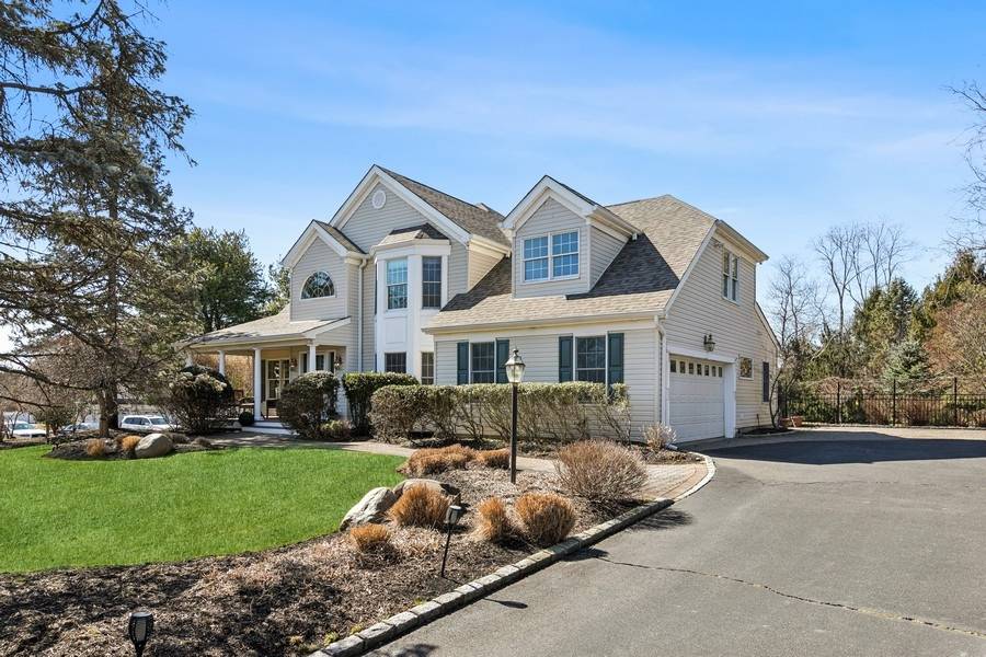 5 Kenwood Lane
