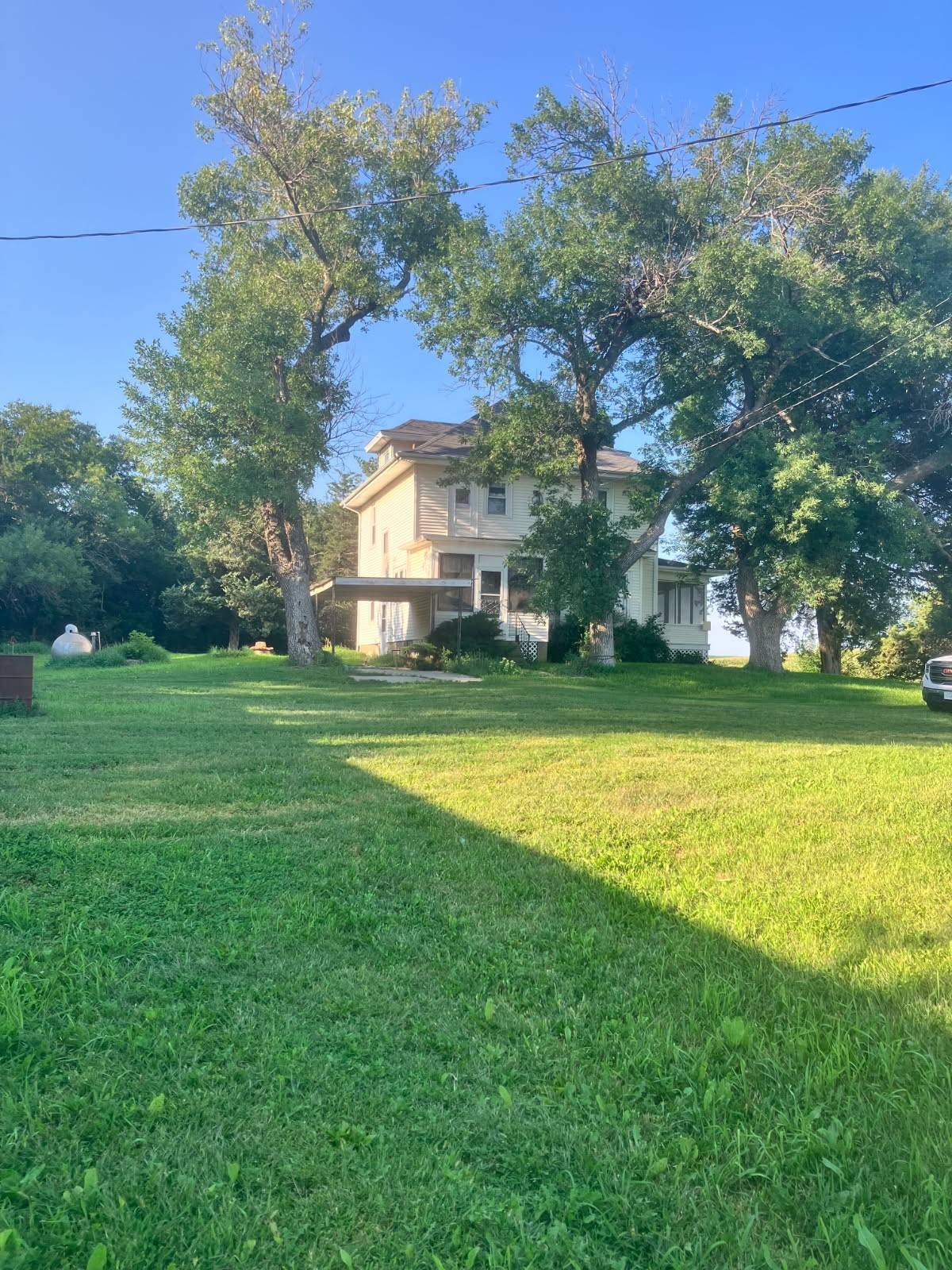 Photo 2 of 18 of home listing at 57410 861st Rd, Wayne, NE 68787