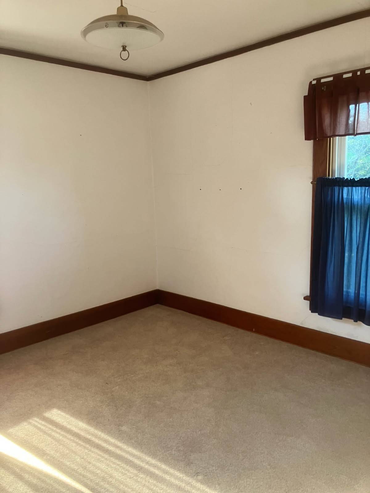Photo 9 of 18 of home listing at 57410 861st Rd, Wayne, NE 68787