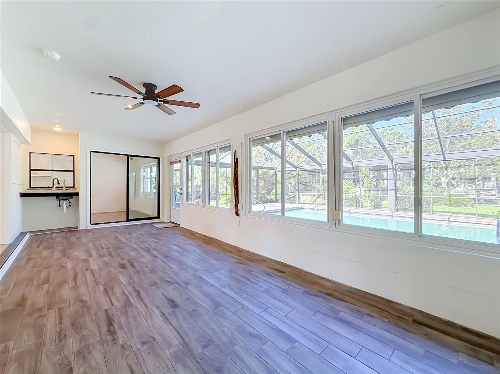 536 NW 9th Ave, Crystal River, FL 34428