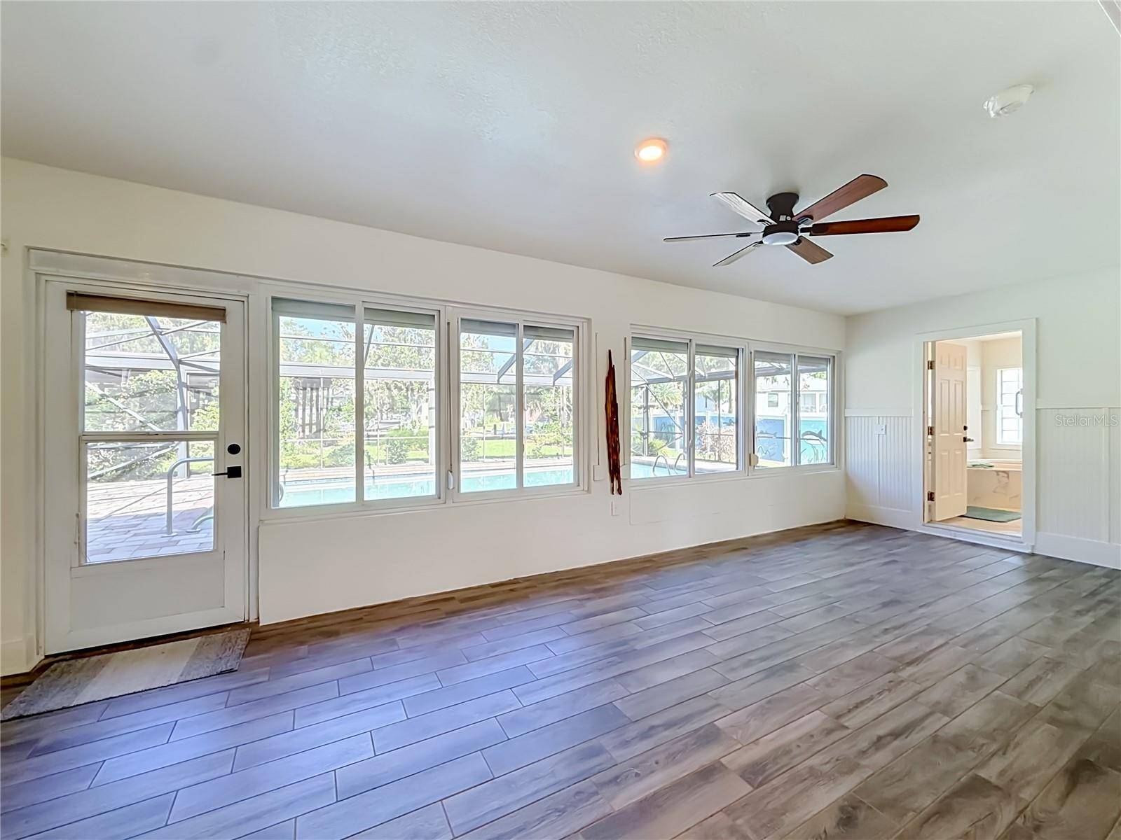 536 NW 9th Ave, Crystal River, FL 34428