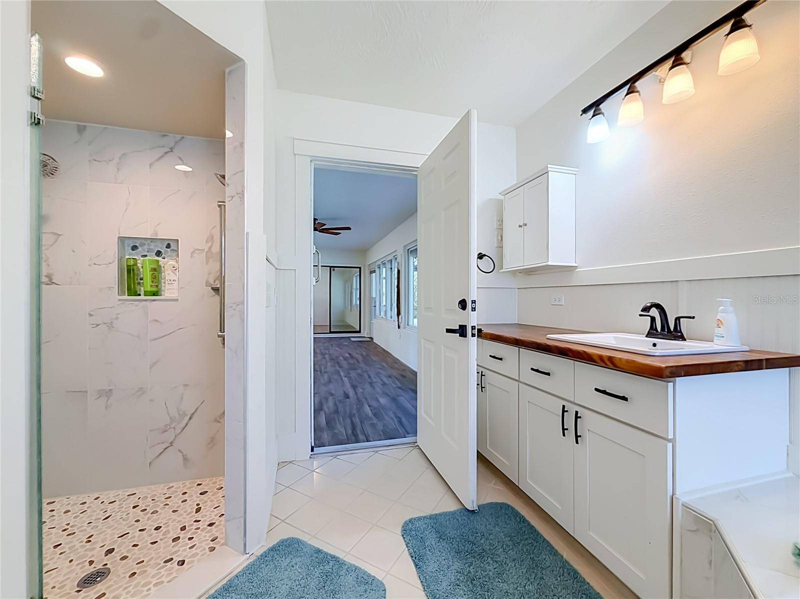 536 NW 9th Ave, Crystal River, FL 34428