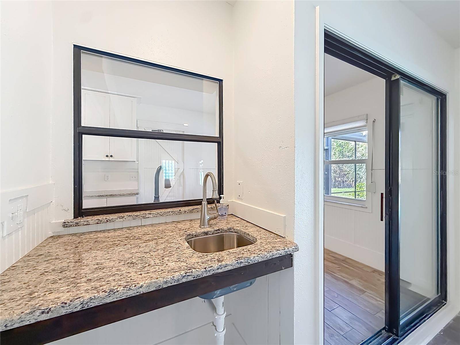 536 NW 9th Ave, Crystal River, FL 34428