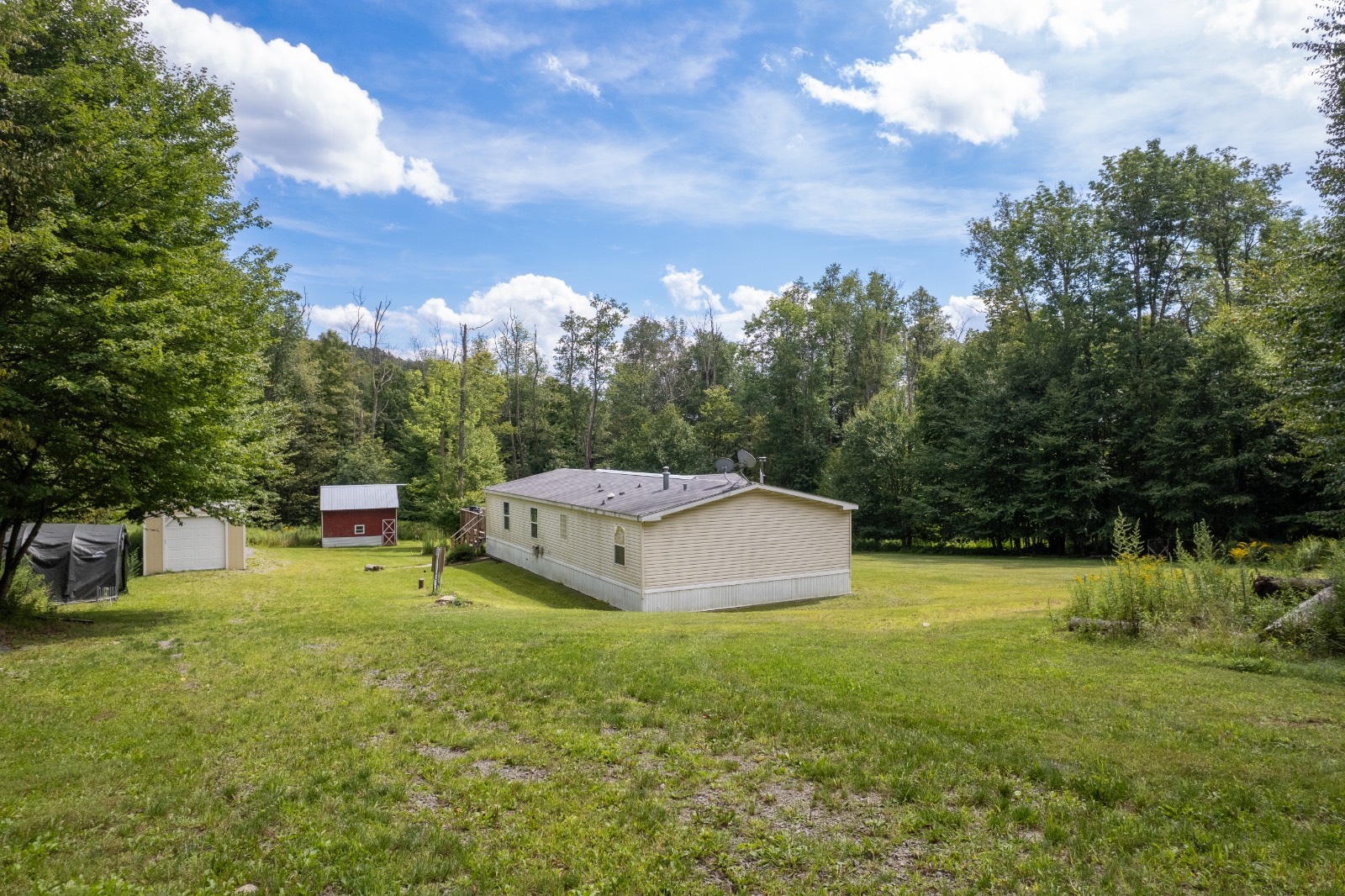 565 Ridge Rd