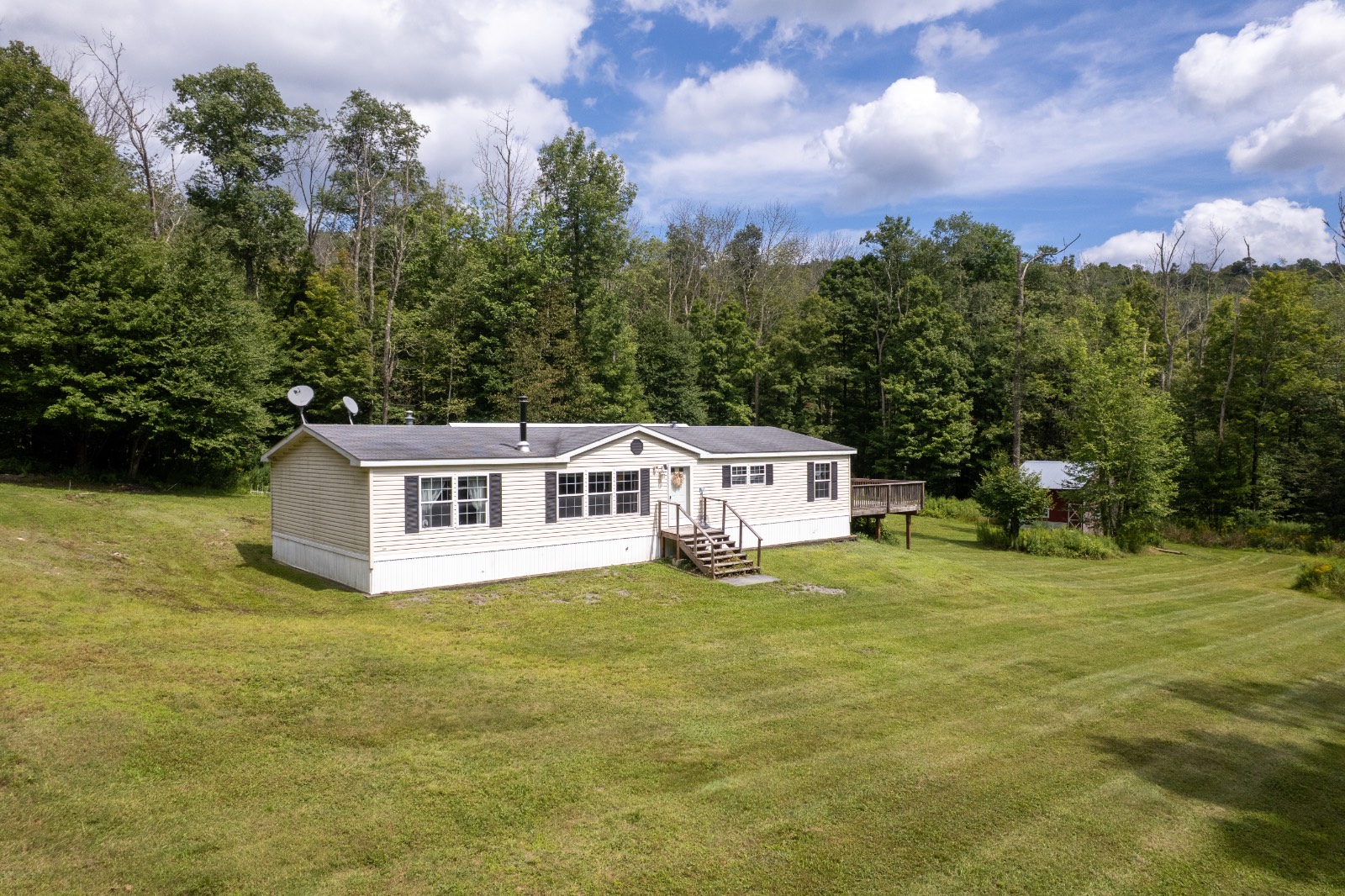 565 Ridge Rd