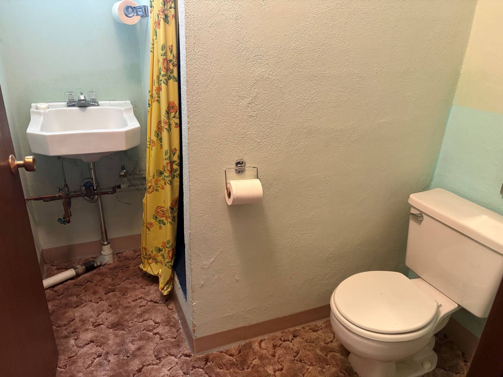 Photo 30 of 41 of home listing at 512 Black Hills, Alliance, NE 69301