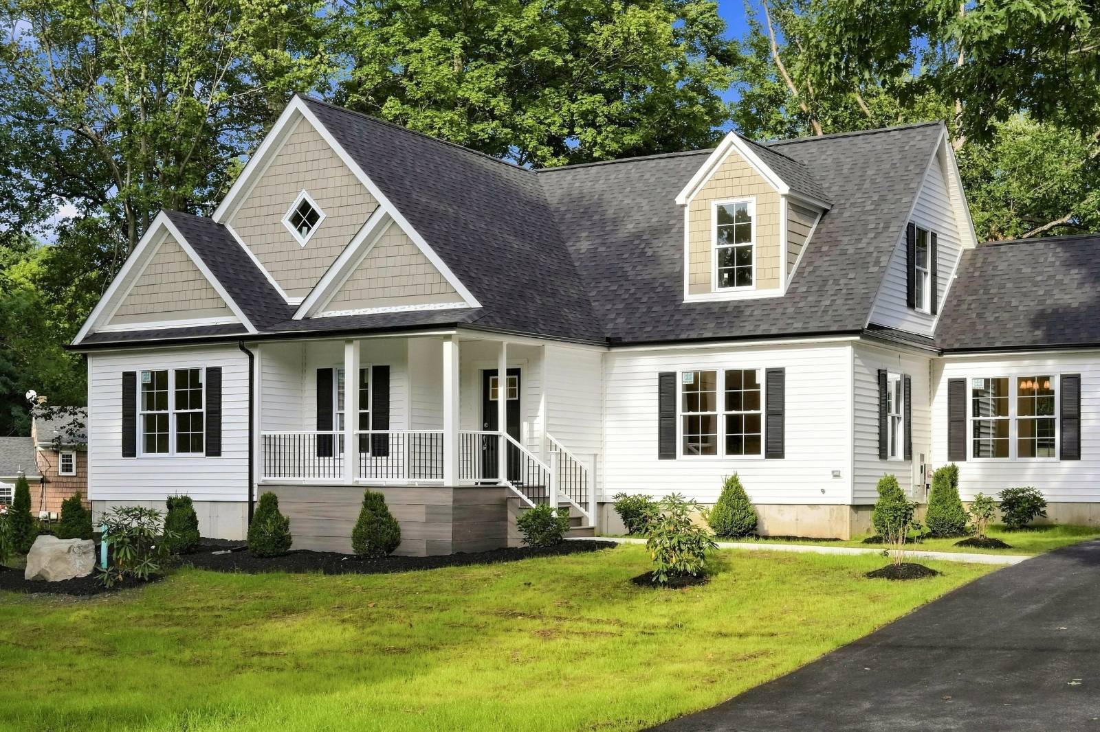 34 Innis Ave