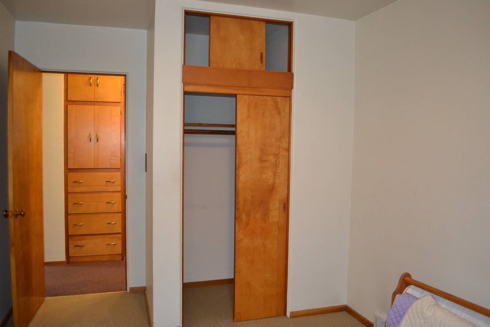 Photo 23 of 39 of home listing at 923 Platte Avenue, Alliance, NE 69301