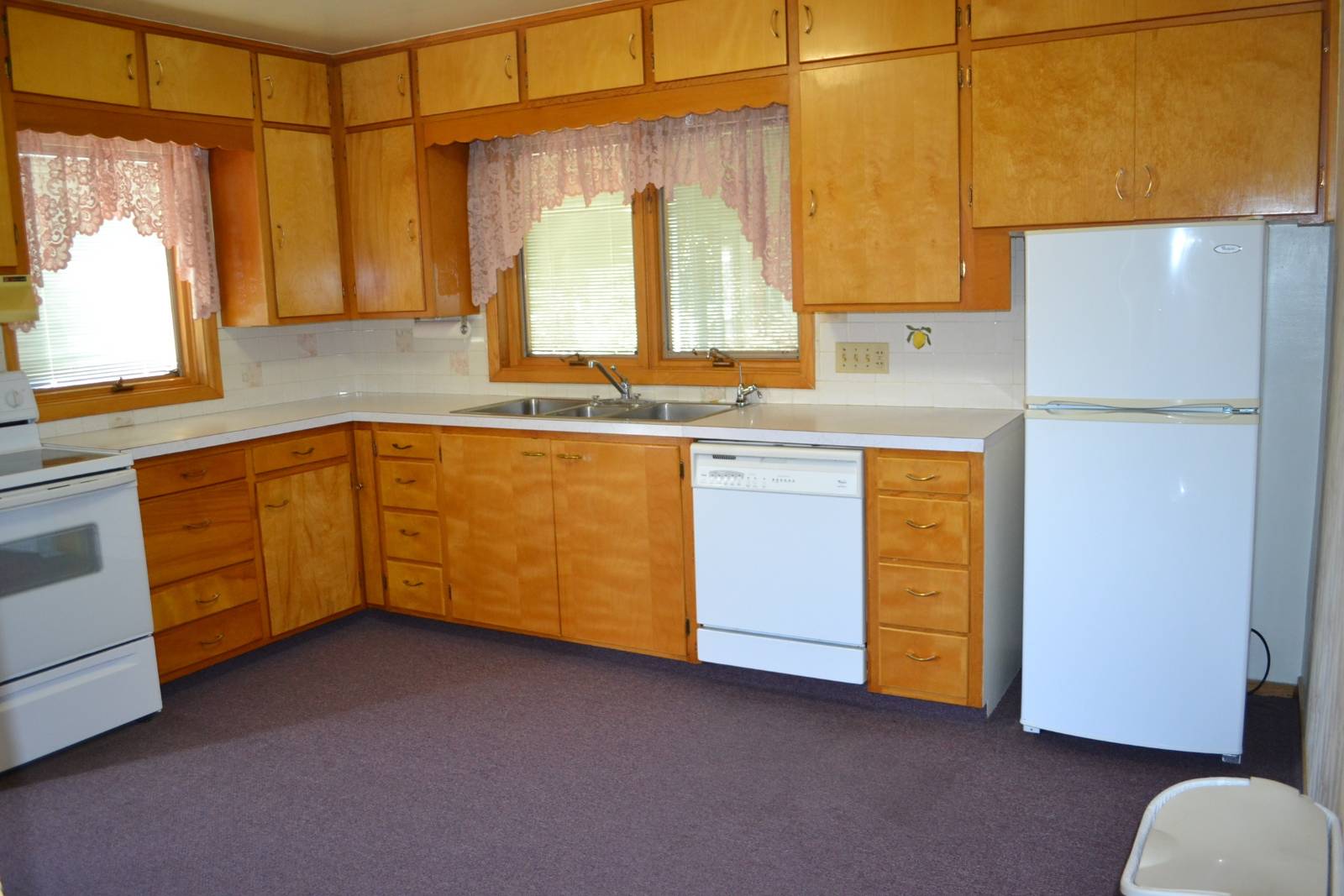 Photo 14 of 39 of home listing at 923 Platte Avenue, Alliance, NE 69301