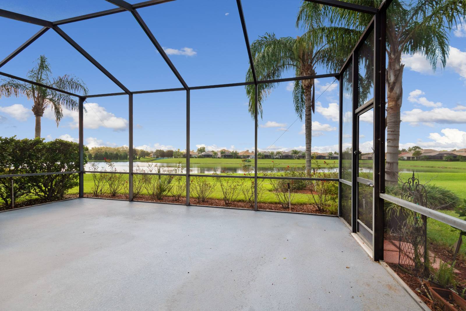 2464 Laurel Glen Dr, Lakeland, FL 33803