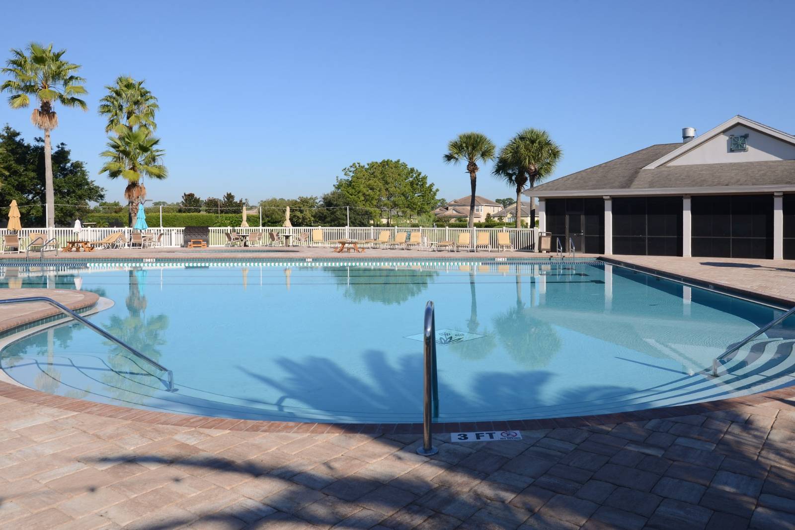 2464 Laurel Glen Dr, Lakeland, FL 33803