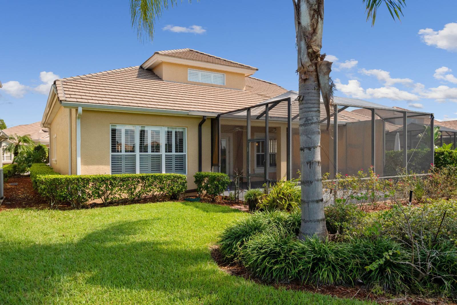2464 Laurel Glen Dr, Lakeland, FL 33803