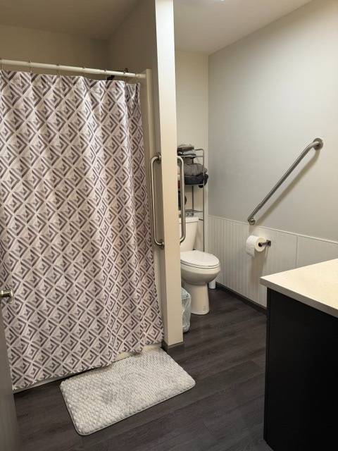 Photo 8 of 17 of home listing at 1412 Cottage Park Dr, Aurora, NE 68818