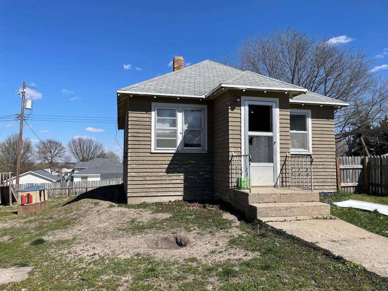 Photo 10 of 10 of home listing at 1105 Redick Ave, Creighton, NE 68729