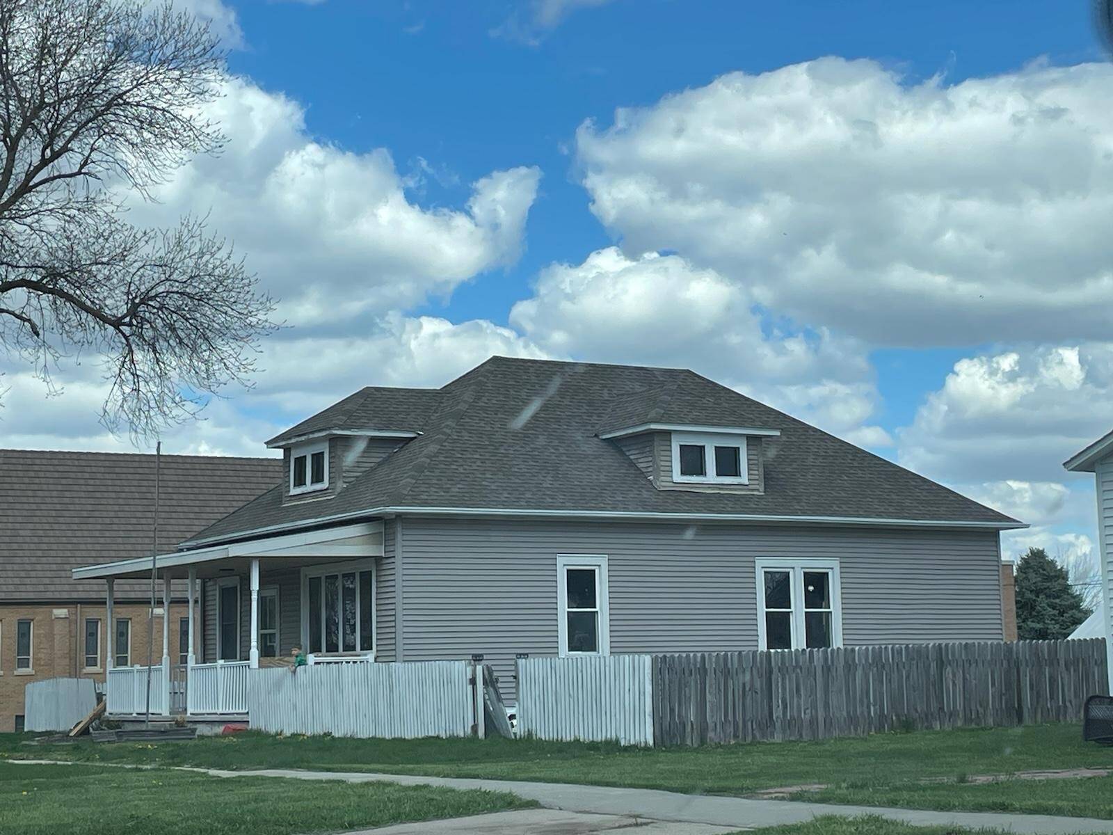 Photo 2 of 10 of home listing at 1105 Redick Ave, Creighton, NE 68729