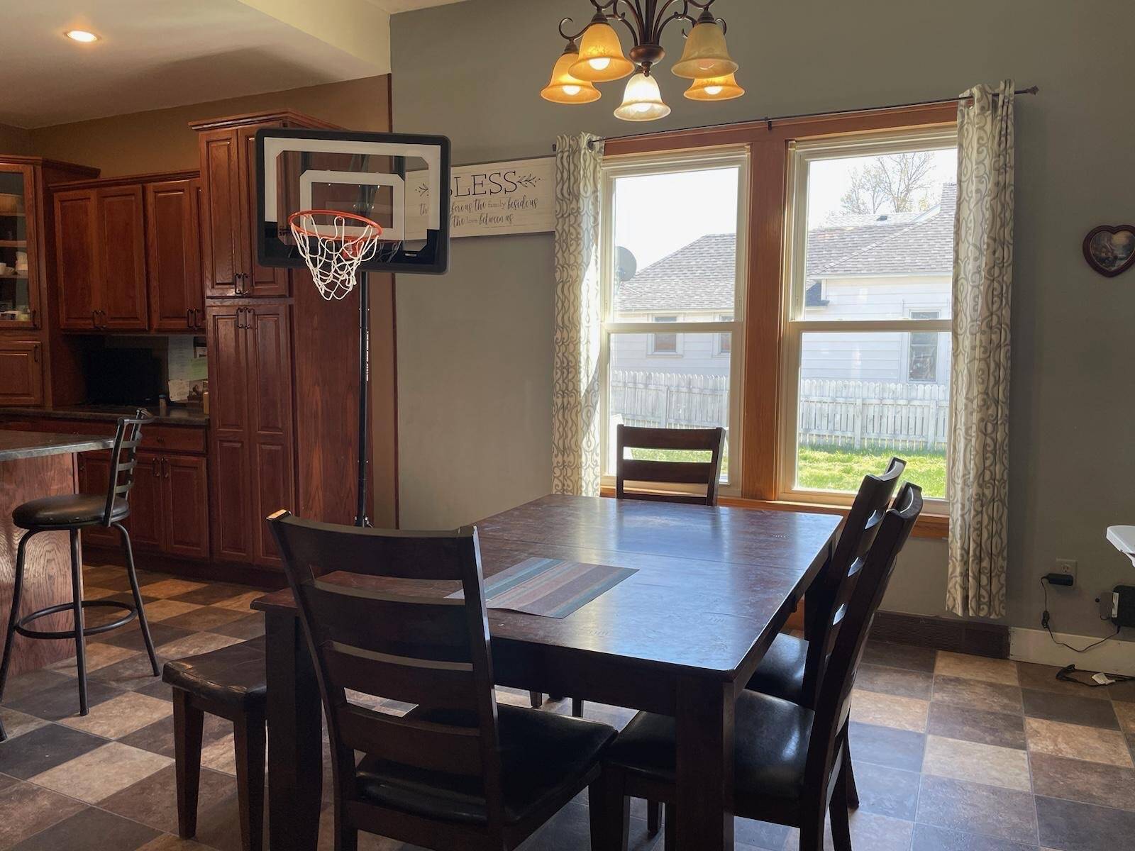 Photo 7 of 10 of home listing at 1105 Redick Ave, Creighton, NE 68729