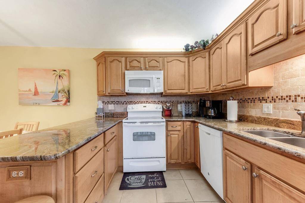 113 Cedar Dunes Dr, New Smyrna Beach, FL 32169