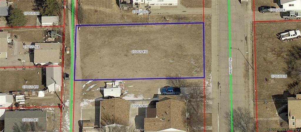 Photo 1 of 3 of land listing at 1238 Missouri Ave, Alliance, NE 69301