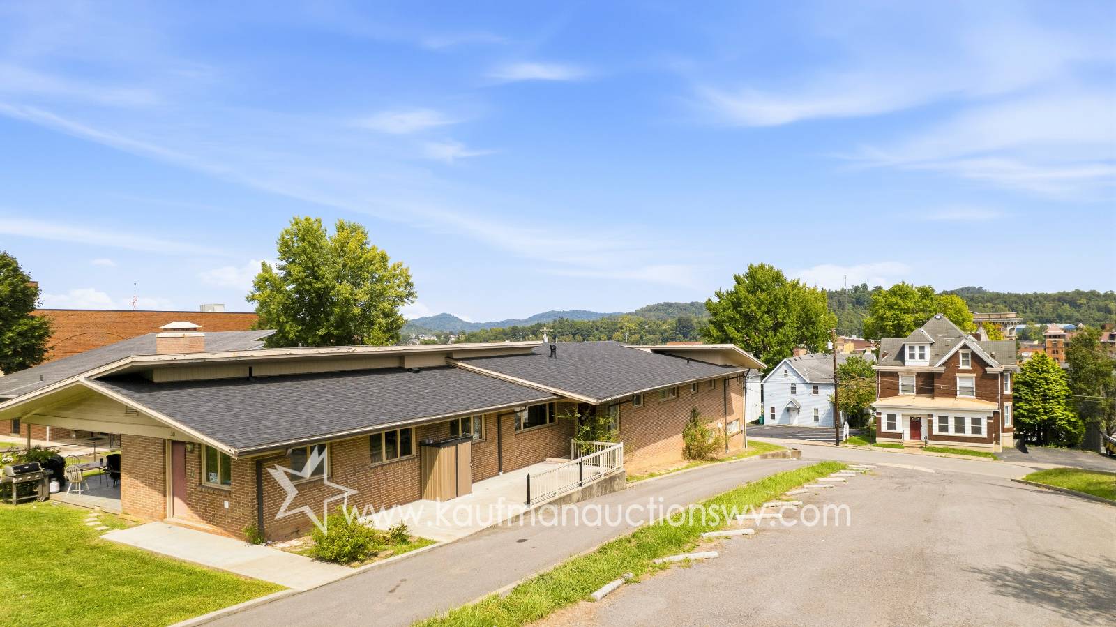Gallery Image 17