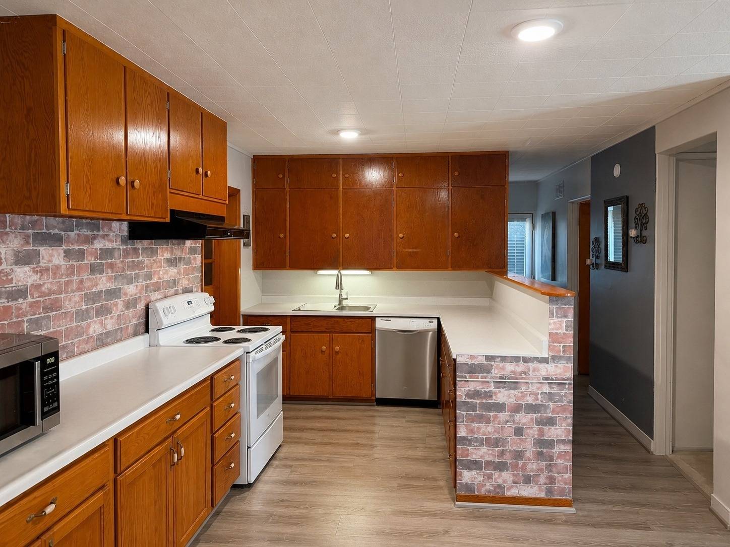 Photo 8 of 27 of home listing at 919 N B St, Broken Bow, NE 68822