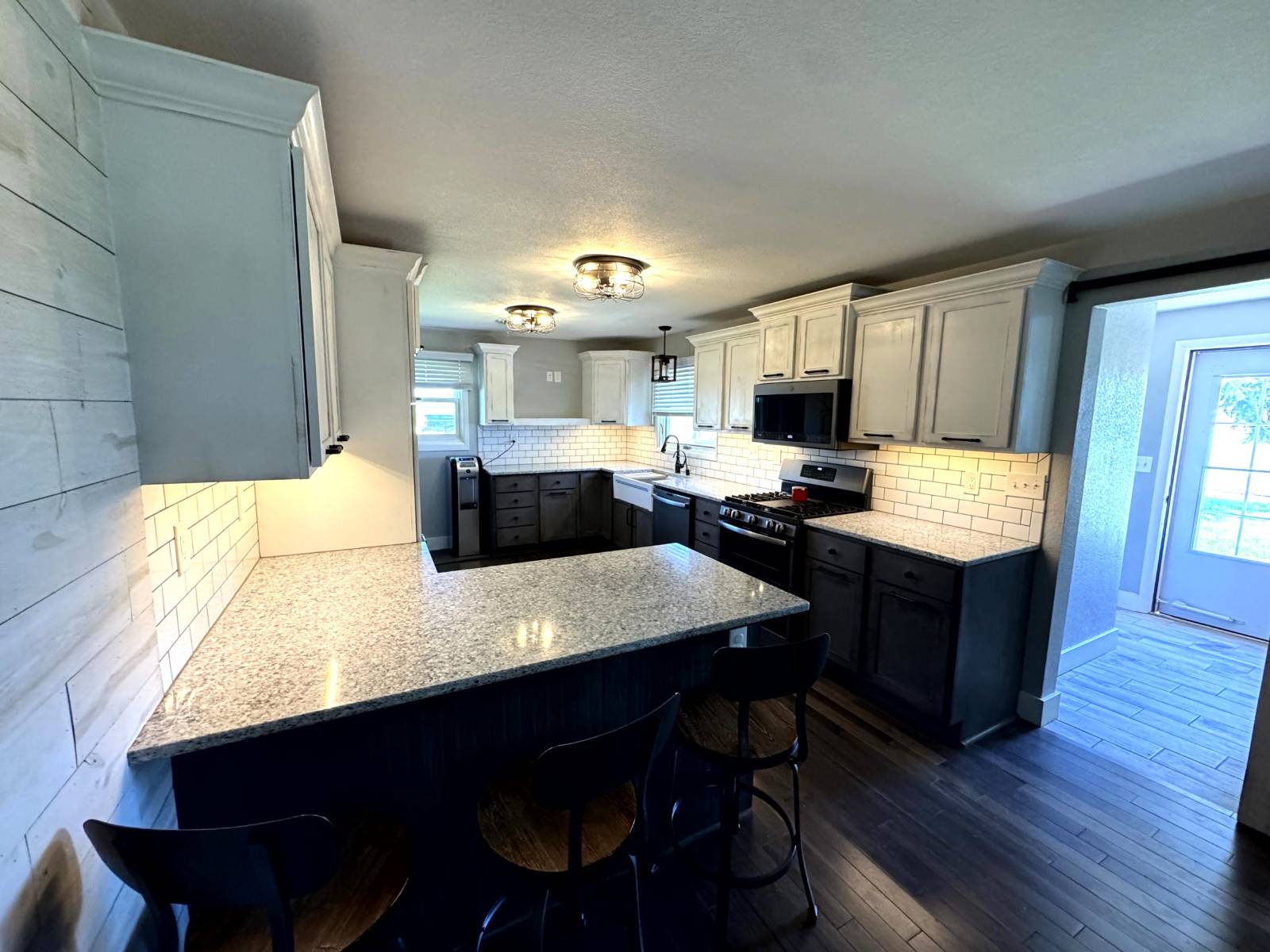 Photo 30 of 35 of home listing at 1140 South A Road, Morrill, NE 69358