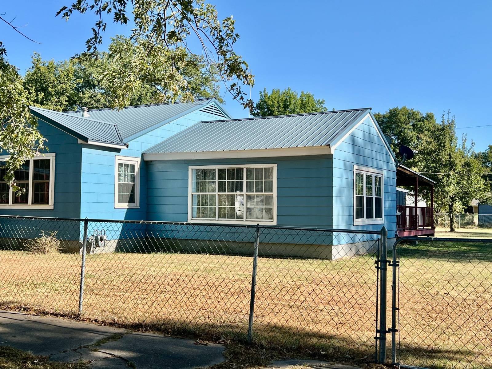 Property photo 3