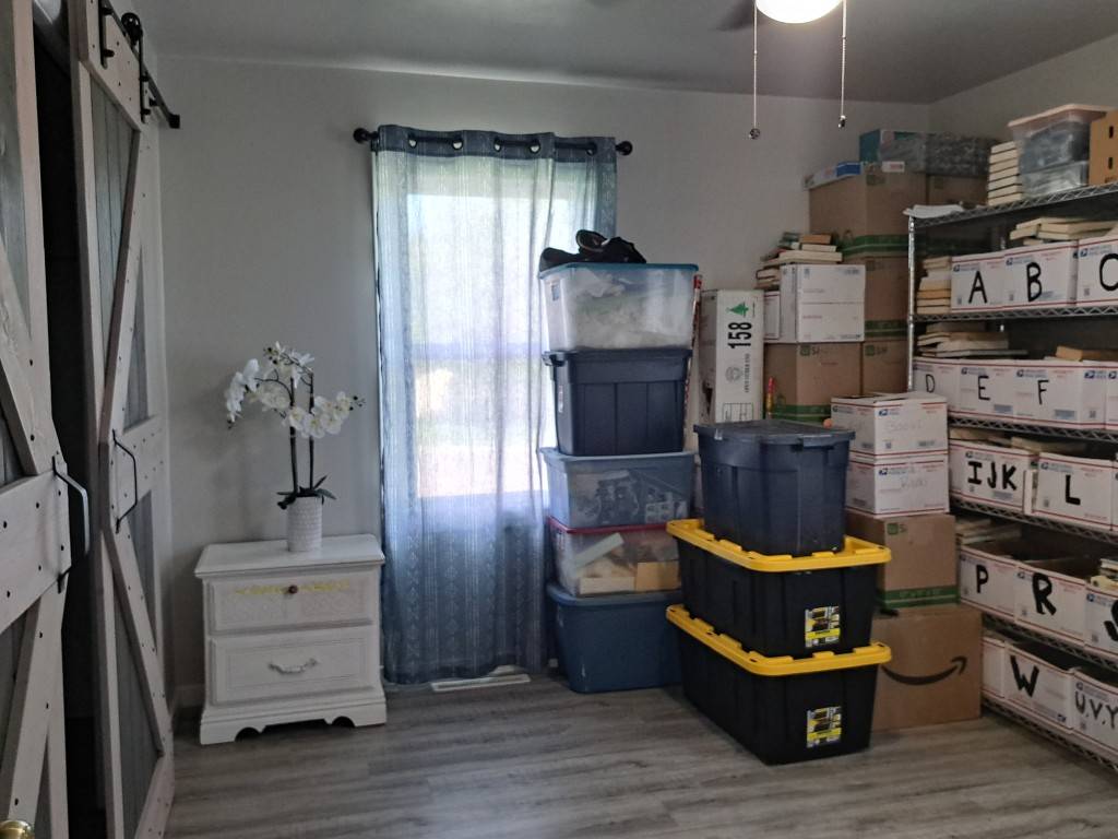 Photo 10 of 29 of home listing at 414 Henkens Drive, Chadron, NE 69337
