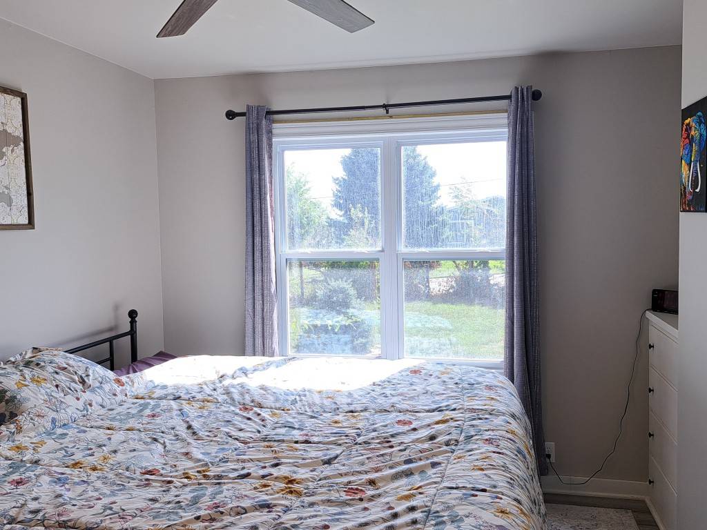 Photo 14 of 29 of home listing at 414 Henkens Drive, Chadron, NE 69337