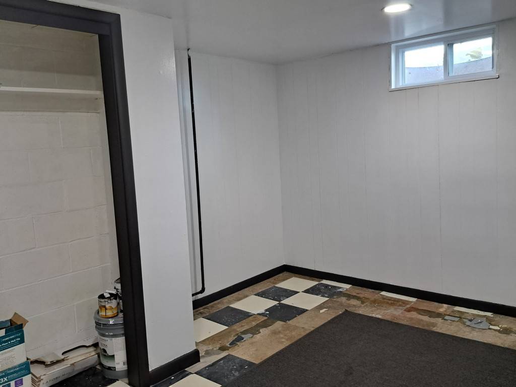 Photo 24 of 29 of home listing at 414 Henkens Drive, Chadron, NE 69337