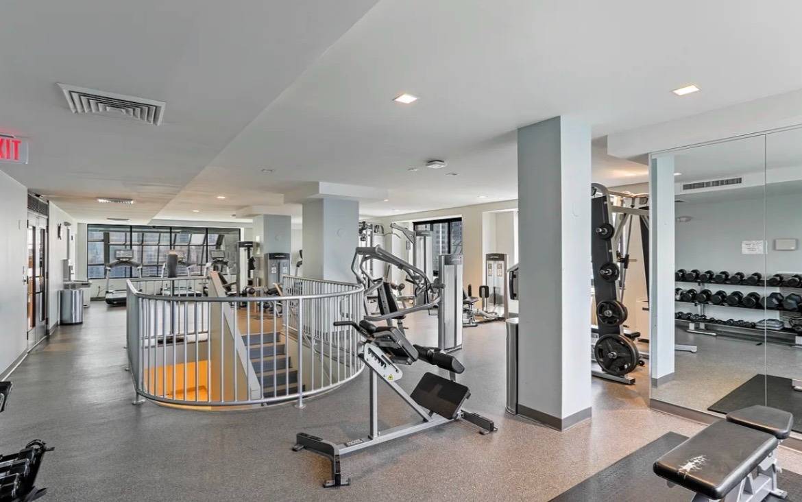 200 Rector Place, #22L