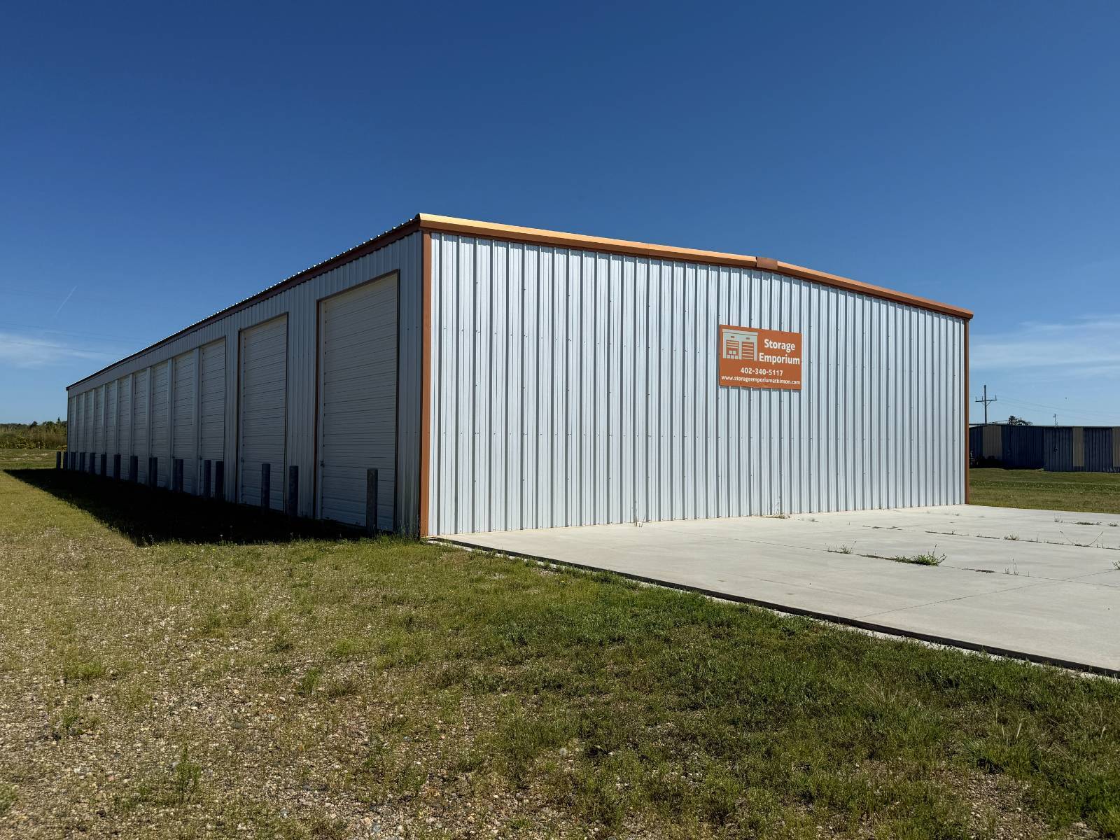 Photo 4 of 5 of commercial property listing at 906 E Oak Street, Atkinson, NE 68713