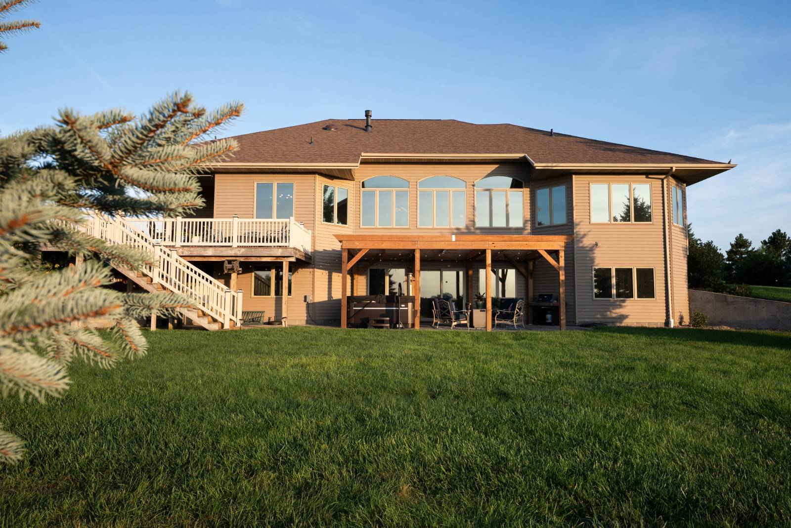 Photo 2 of 49 of farm or ranch property listing at 1007 W 21 Road, Marquette, NE 68854