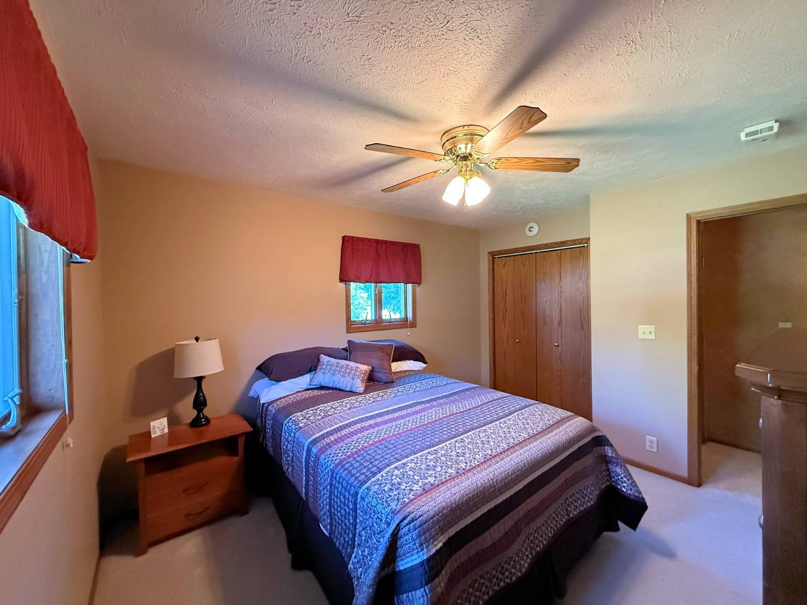 Photo 30 of 60 of home listing at 1306 Redick Ave, Creighton, NE 68729