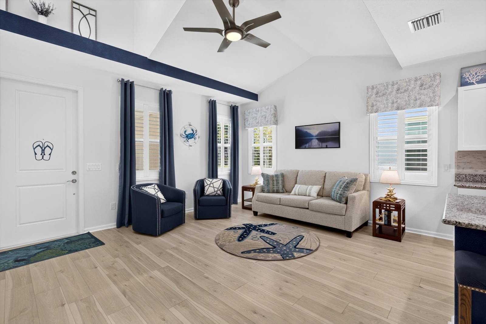 215 Hang Loose Way, Daytona Beach, FL 32124