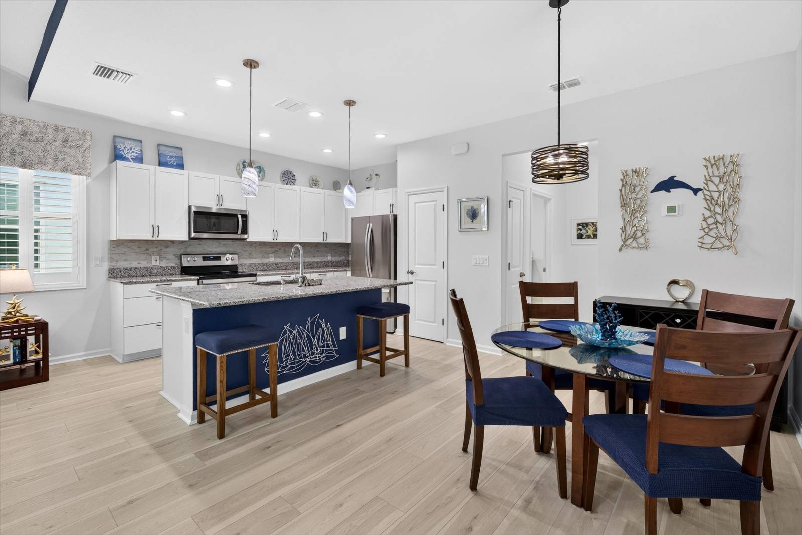 215 Hang Loose Way, Daytona Beach, FL 32124