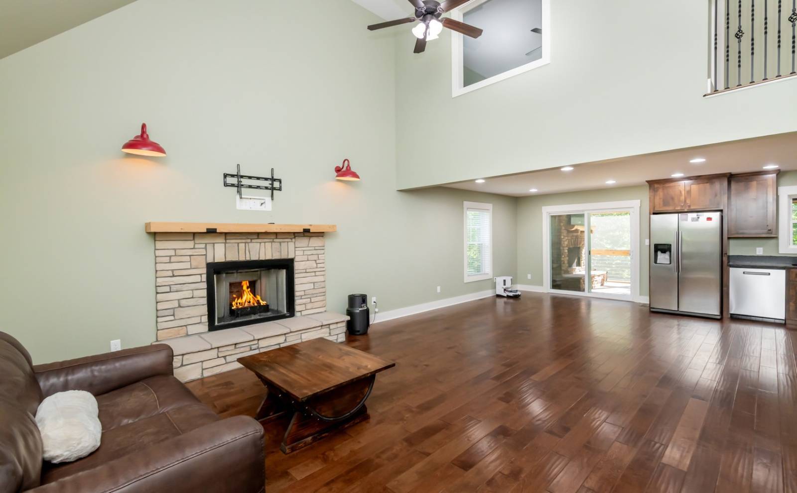 220 Cherry Ln, #11