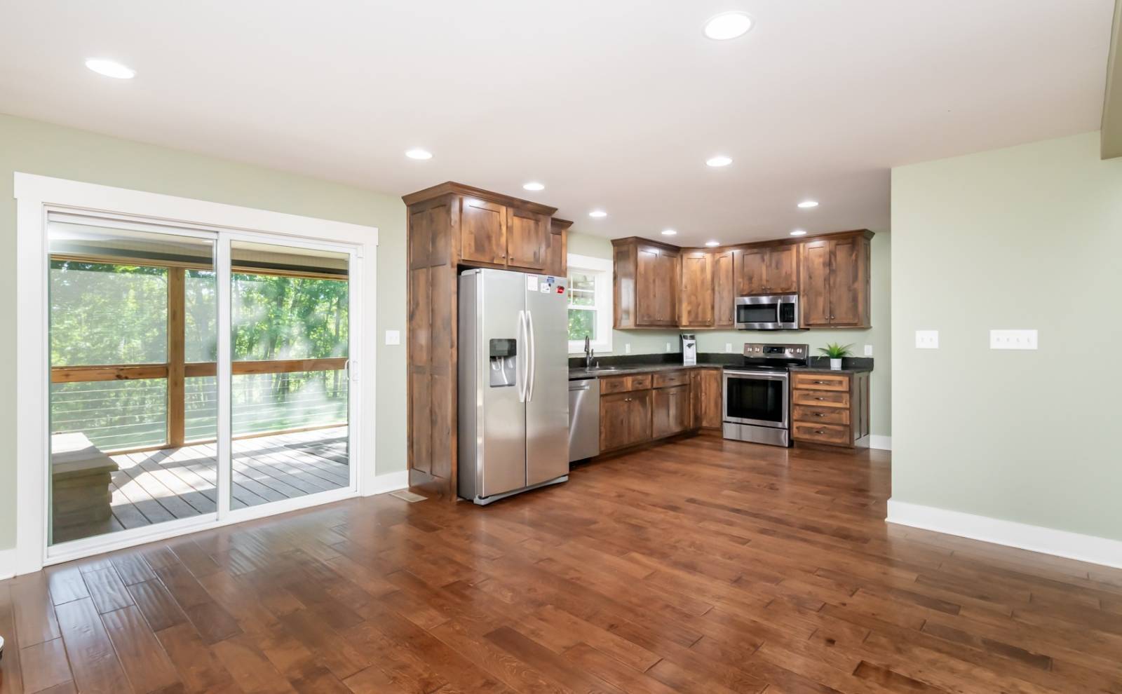 220 Cherry Ln, #11