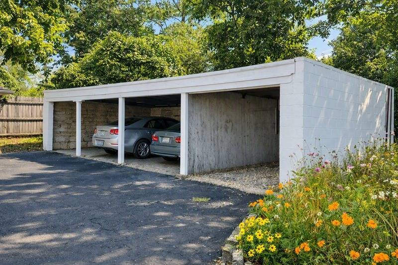 224 Taylor Dr