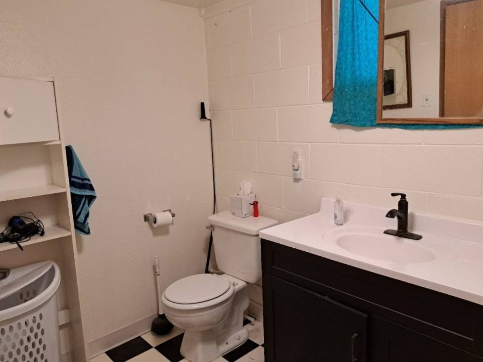 Photo 17 of 18 of home listing at 120 W 9th Street, Chadron, NE 69337