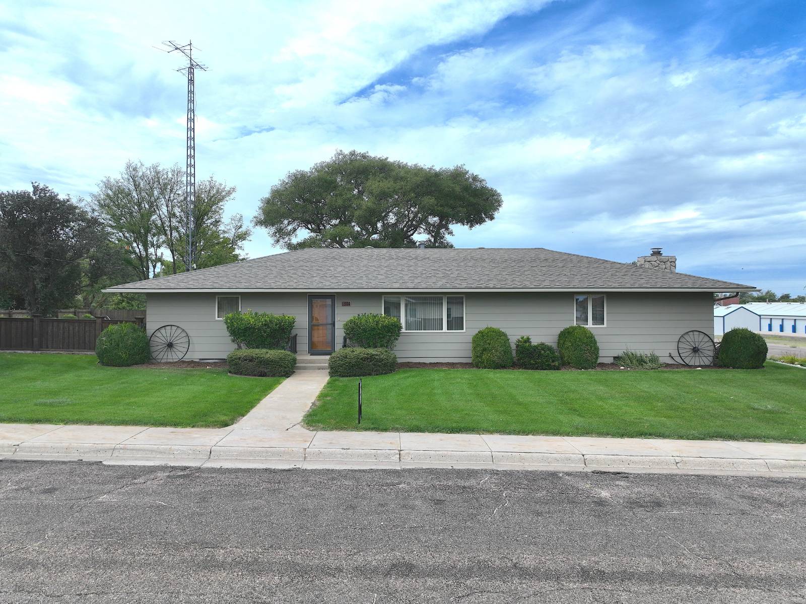 Property photo 1