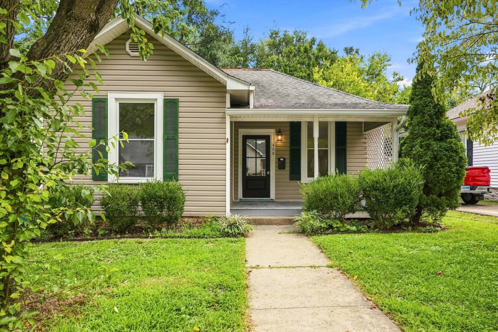 408 Locust St.