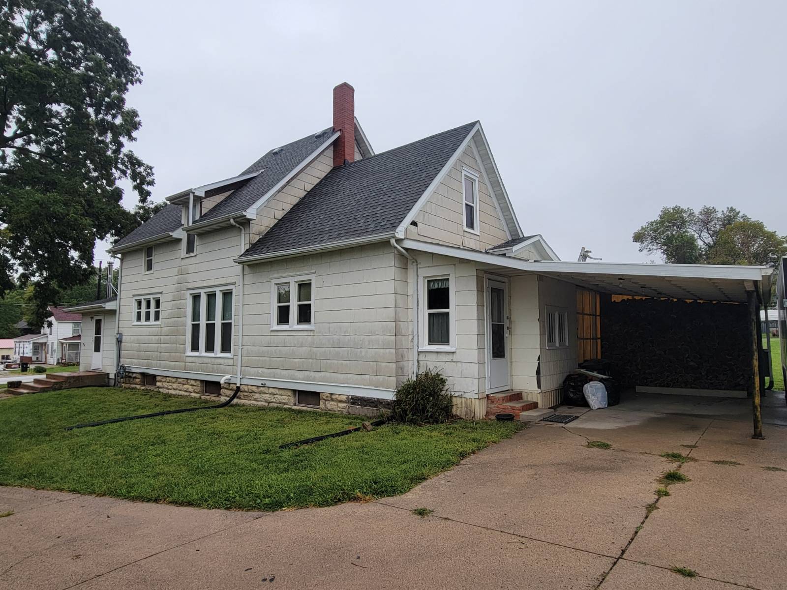 Photo 4 of 56 of home listing at 12 Main Street, Johnson, NE 68378