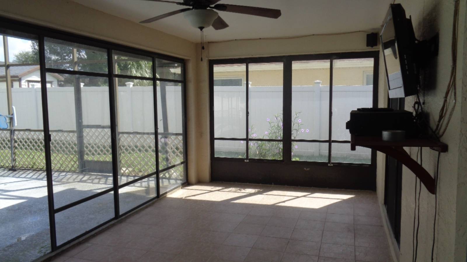 9023 Pemberton St, Spring Hill, FL 34608