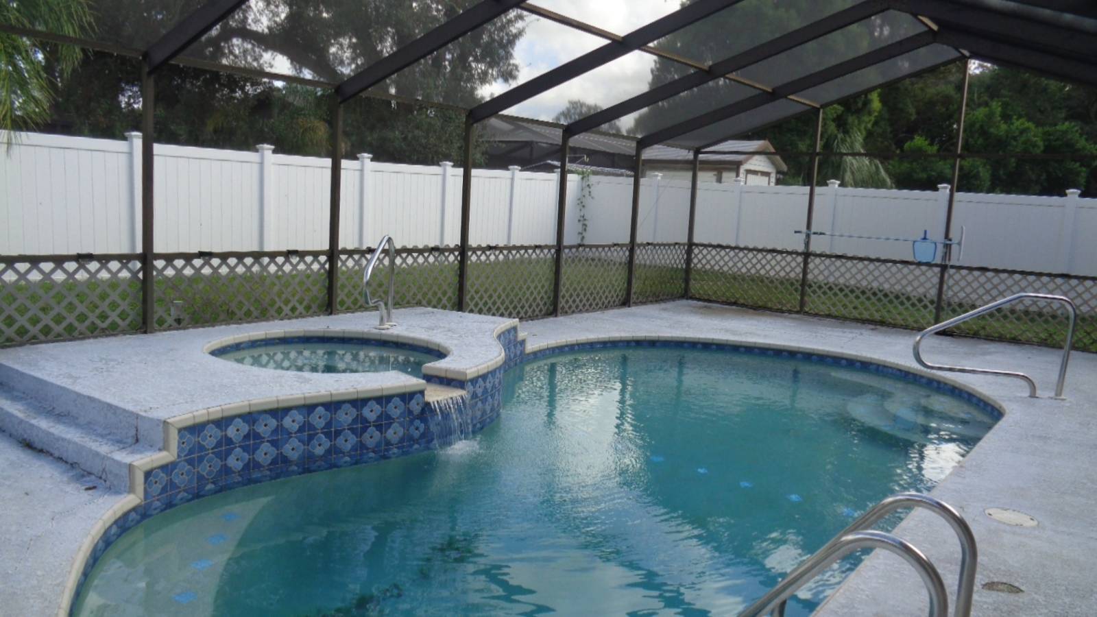 9023 Pemberton St, Spring Hill, FL 34608
