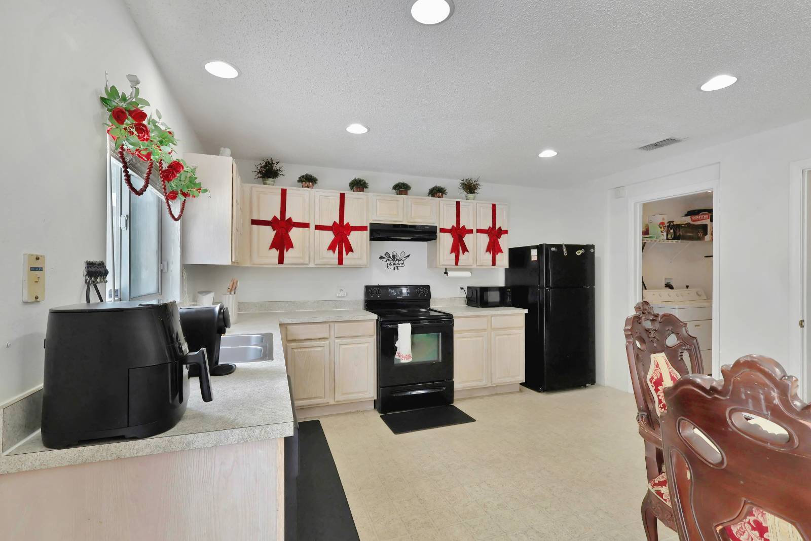16816 Rising Star Dr, Clermont, FL 34714